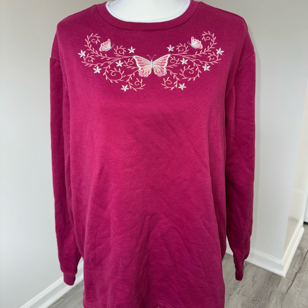 Blair Pink Sweatshirt Large Embroidered Butterfly Floral Pullover Cozy Top